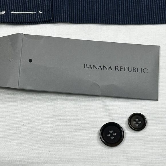 Banana Republic Men's Slim Fit Blazer 42R Navy Blue Pinstripe Sport Coat Career - Picture 8 of 16